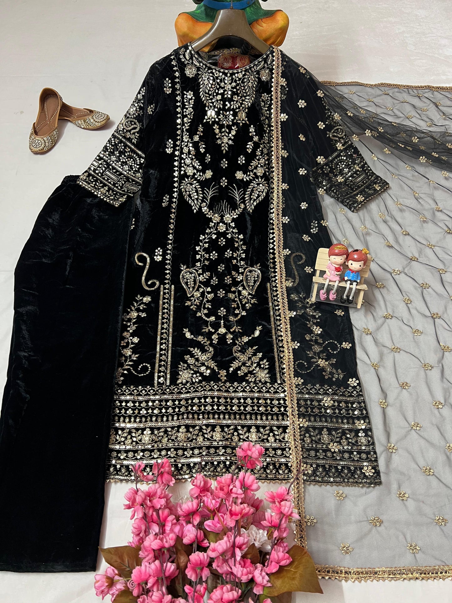 Black Velvet Zari Embroidered Suit Set for Women | Premium Kurti-Pant-Dupatta | Festive & Partywear Collection