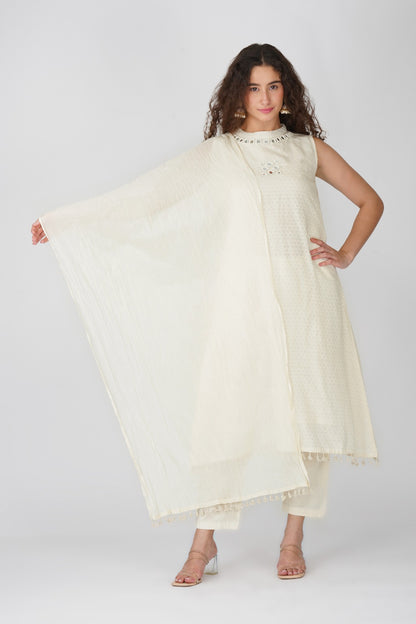 White Sleeveless Mirror Work Kurti Set with Dupatta