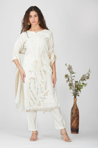 Elegant White Embroidered Kurti Set with Dupatta